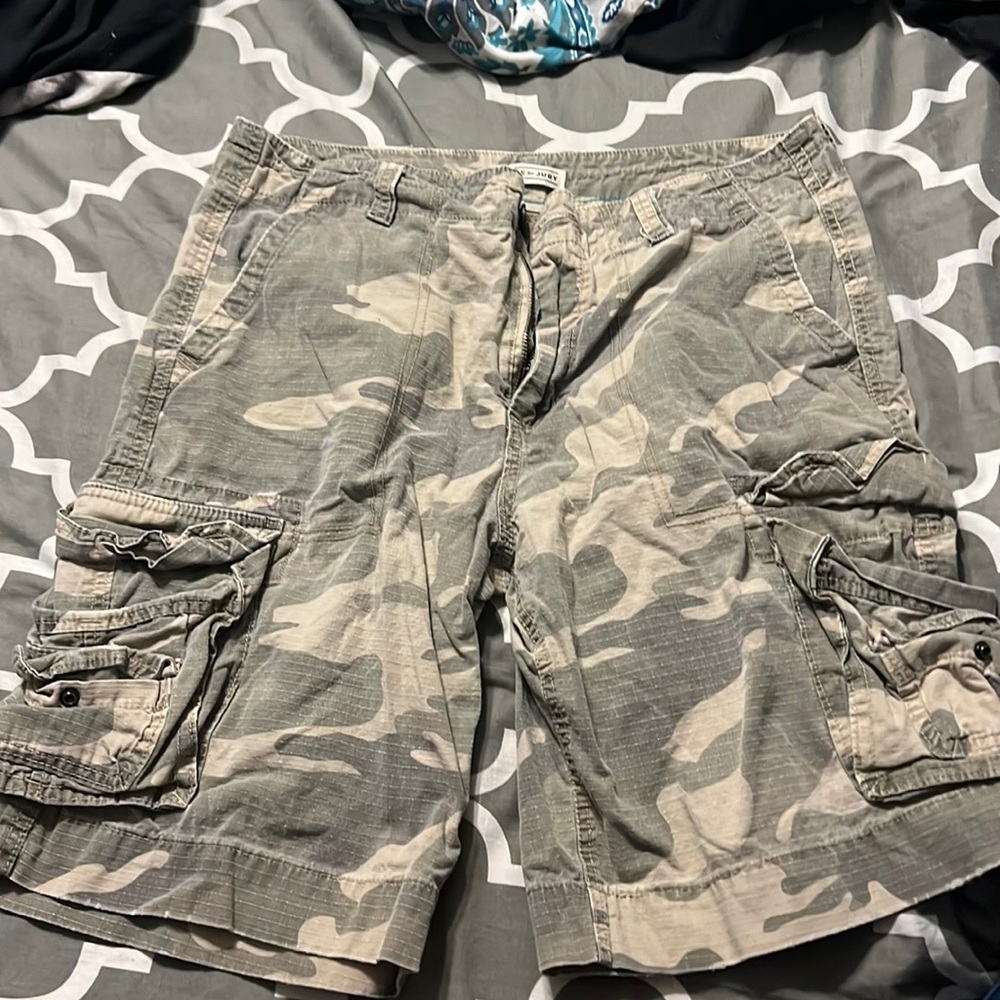 Camo cargo shorts